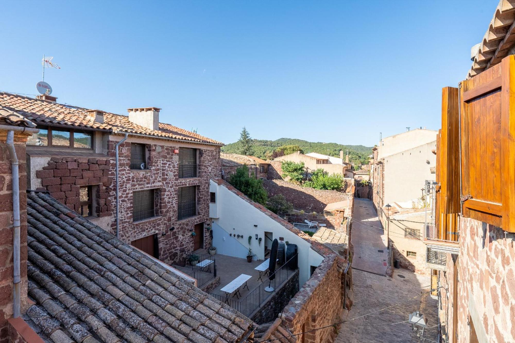 Hauzify I El Refugi De Apartment